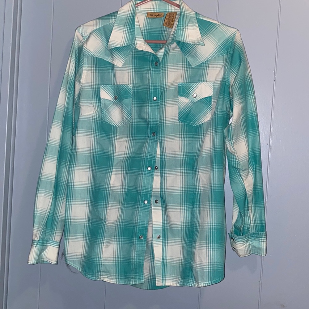 Blue and white, pearl snap flannel
